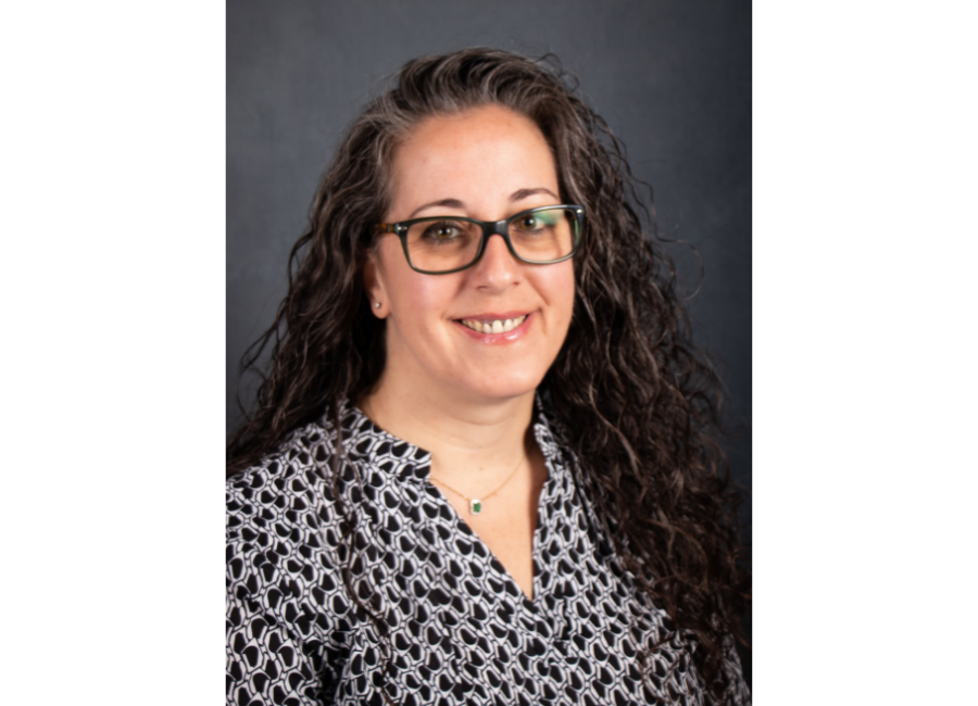 Melinda Rios Headshot 1